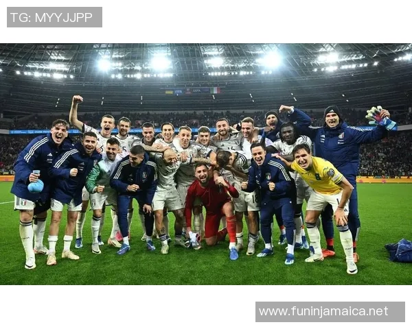 足球明星麻花辫的背后故事及其在赛场上的精彩表现揭秘