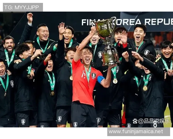 韩国足球明星倾情出演广告视频展现运动魅力与品牌精神