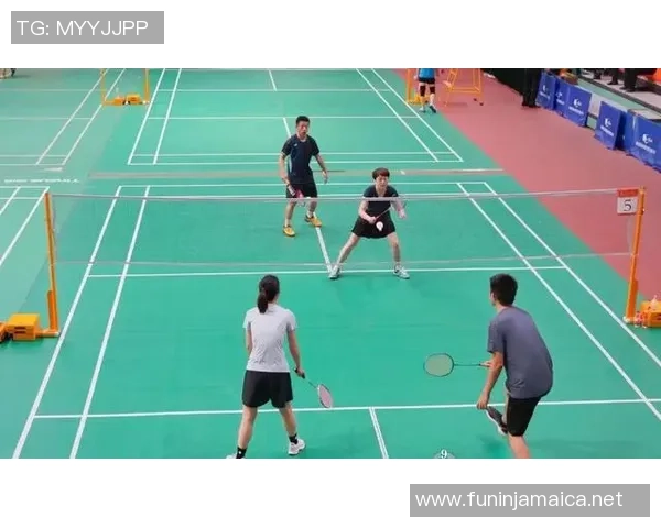 羽毛球巨献：探秘南京羽毛球队的速度